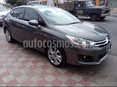 foto Citroën C4 Lounge 1.6 Exclusive Aut Pack Select usado (2015) color Verde Oscuro precio $440.000