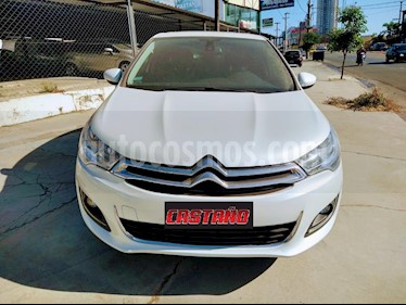 foto Citroën C4 Lounge 1.6 Feel Pack usado (2016) color Blanco precio $920.000