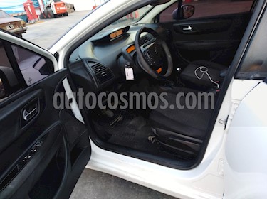 Citroen C4 1.6 HDi SX usado (2013) color Blanco precio $360.000