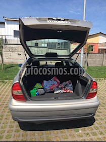 foto Citroën C5 1.8L usado (2005) color Gris precio $2.500.000