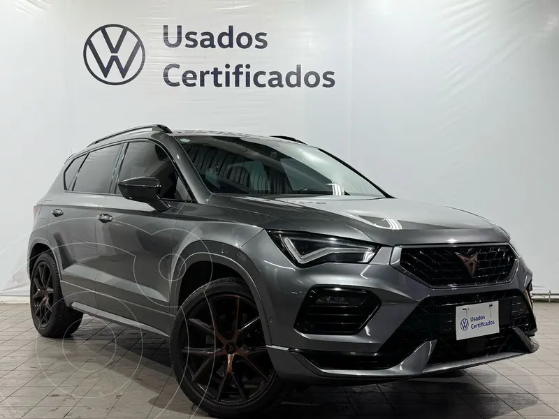 Foto CUPRA Ateca 2.0L TSI DSG usado (2023) color Gris Oscuro financiado en mensualidades(enganche $187,752 mensualidades desde $17,118)