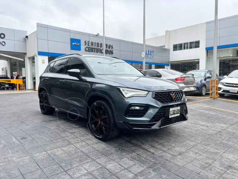Foto CUPRA Ateca 2.0L TSI DSG usado (2021) color Gris precio $545,000