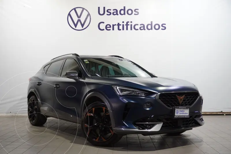 Foto CUPRA Formentor VZ 310hp usado (2023) color Azul financiado en mensualidades(enganche $182,302 mensualidades desde $16,621)