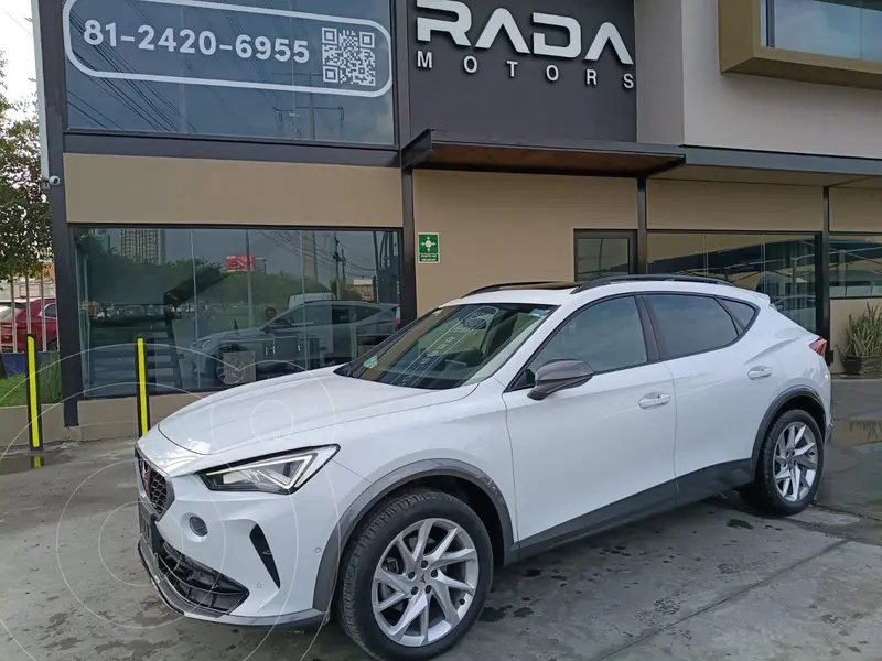 Foto CUPRA Formentor 190hp usado (2023) color Blanco precio $555,000