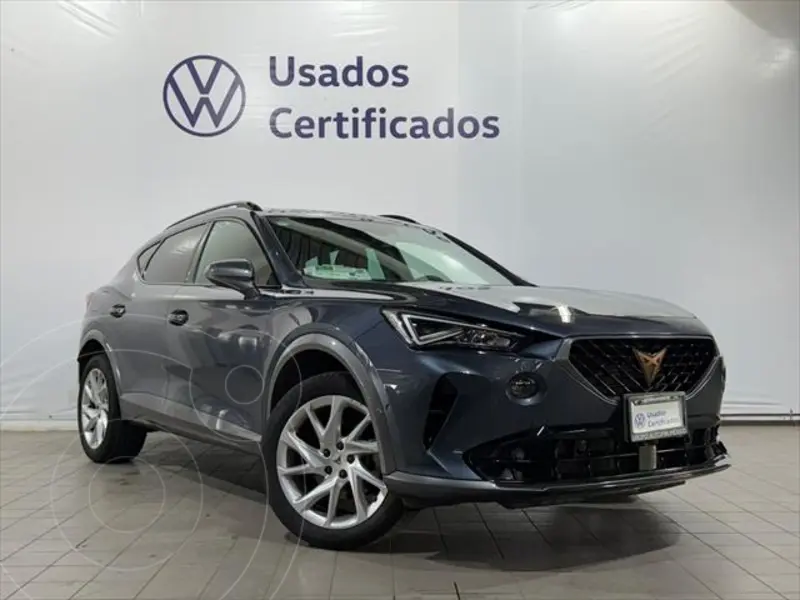 Foto CUPRA Formentor 190hp usado (2024) color Gris financiado en mensualidades(enganche $171,402 mensualidades desde $15,627)