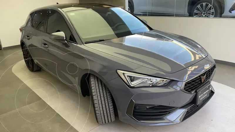 Foto CUPRA Leon 300 HP usado (2023) color Gris financiado en mensualidades(enganche $248,710 mensualidades desde $10,685)