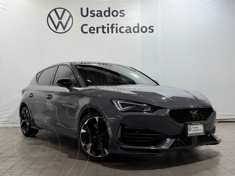 Foto CUPRA Leon 245 HP usado (2023) color Gris financiado en mensualidades(enganche $137,340 mensualidades desde $12,522)