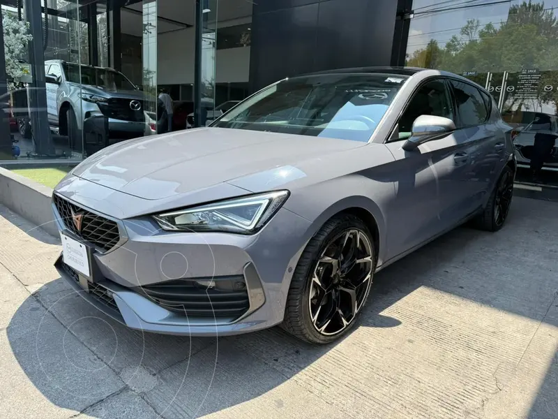 Foto CUPRA Leon 190 HP usado (2024) color Gris precio $597,000