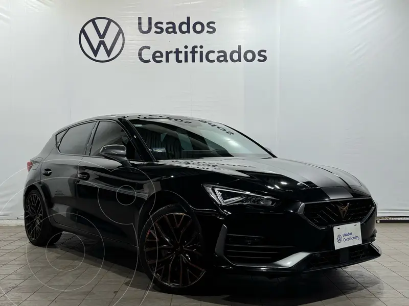 Foto CUPRA Leon 300 HP usado (2024) color Negro financiado en mensualidades(enganche $157,778 mensualidades desde $14,385)