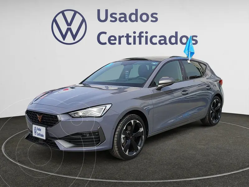 Foto CUPRA Leon 190 HP usado (2024) color Gris financiado en mensualidades(enganche $163,473 mensualidades desde $11,768)