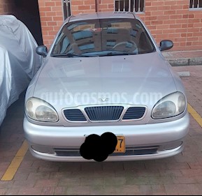 foto Daewoo Lanos S 5 puertas usado (1998) color Gris precio $8.000.000