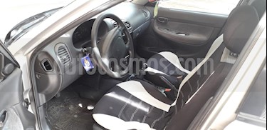 foto Daewoo Nubira SW Station Wagon usado (1999) color Plata precio $10.000.000