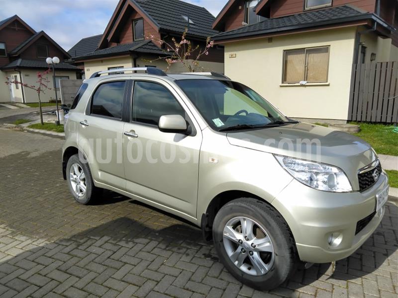 Daihatsu Terios Wild 1.5 4X2 Std usado (2016) color Plata precio $7.290.000