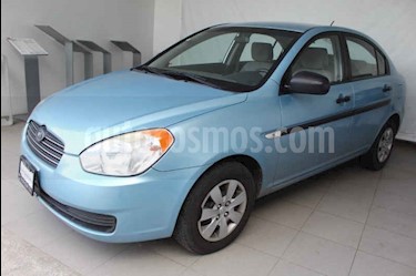 foto Dodge Attitude GL 1.4L usado (2010) color Azul precio $85,000