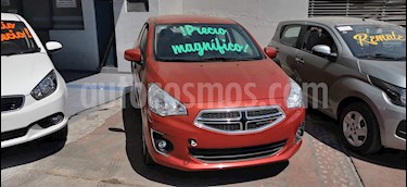 Dodge Attitude SXT usado (2018) color Rojo precio $218,400