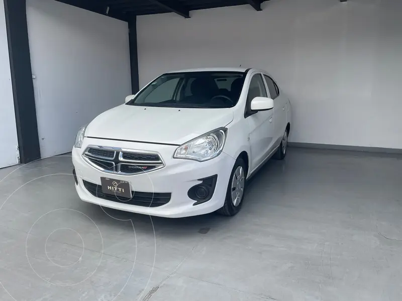 Foto Dodge Attitude SE Aut usado (2023) color Blanco precio $219,000