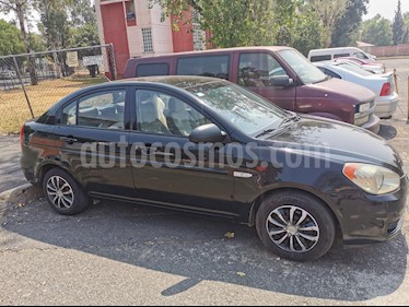 Dodge Attitude GL 1.4L Ac usado (2008) color Negro precio $56,000