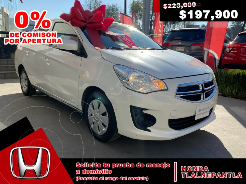 Foto Dodge Attitude SE Aut usado (2023) color Blanco precio $196,900