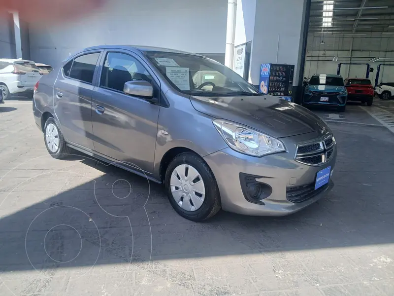 Foto Dodge Attitude SE Aut usado (2023) color Gris Oscuro financiado en mensualidades(enganche $79,420 mensualidades desde $3,342)