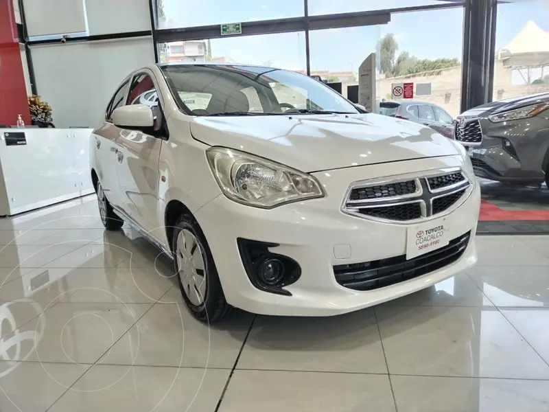 Foto Dodge Attitude SE Aut usado (2022) color Blanco financiado en mensualidades(enganche $79,002 mensualidades desde $3,394)