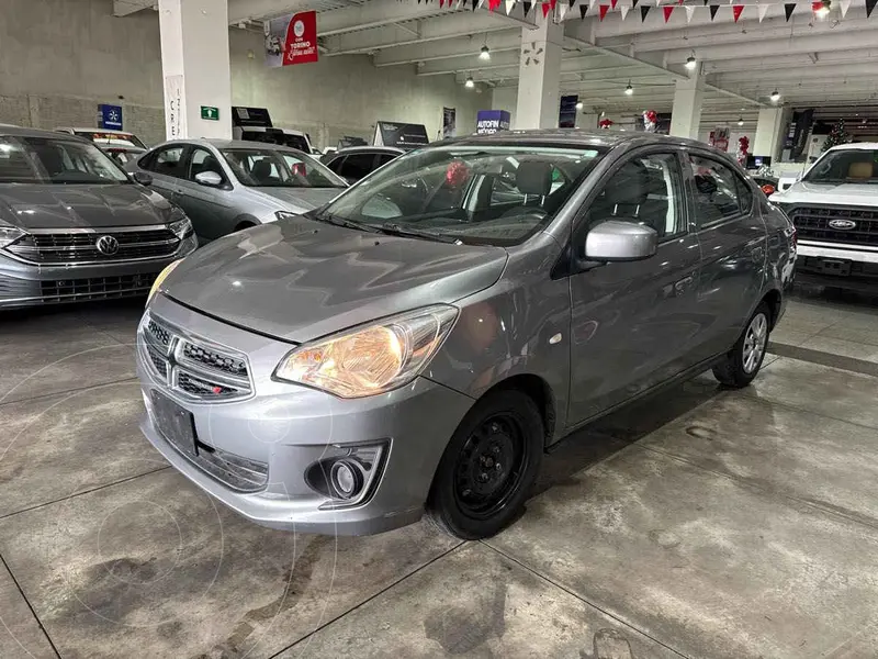 Foto Dodge Attitude SE Aut usado (2021) color Gris financiado en mensualidades(enganche $50,412 mensualidades desde $3,857)