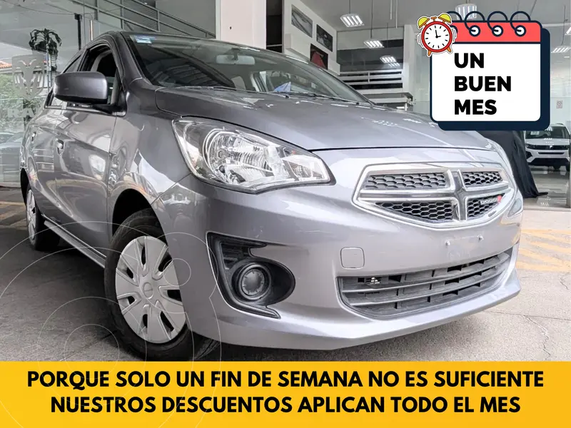 Foto Dodge Attitude SE Aut usado (2023) color Gris precio $185,800
