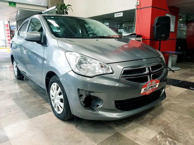 Foto Dodge Attitude SE Aut usado (2023) color Gris Oscuro financiado en mensualidades(enganche $77,595 mensualidades desde $4,171)