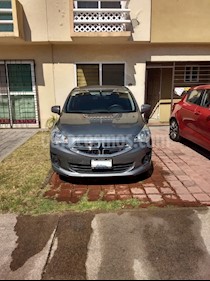 foto Dodge Attitude GL 1.4L usado (2018) color Gris precio $145,000