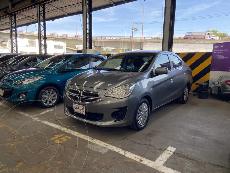 Foto Dodge Attitude SE Aut usado (2017) color Plata financiado en mensualidades(enganche $48,500 mensualidades desde $3,500)