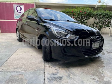 Dodge Attitude GL 1.6L Aut usado (2013) color Negro precio $108,000