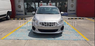 Foto Dodge Attitude SE Aut usado (2017) color Plata precio $150,000