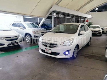 foto Dodge Attitude SE usado (2017) color Blanco precio $149,000