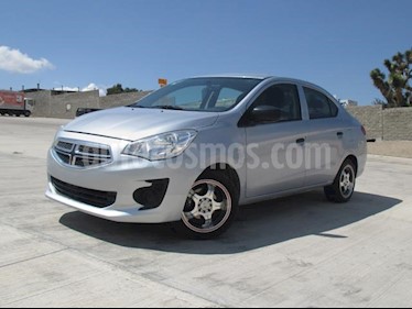 Foto venta Auto usado Dodge Attitude SE (2016) color Plata precio $140,000