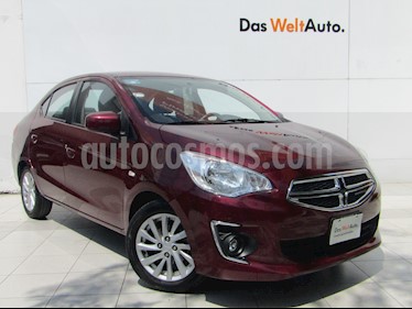 foto Dodge Attitude SXT Aut usado (2017) color Rojo precio $169,000