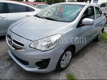 foto Dodge Attitude SXT usado (2018) color Gris precio $159,500