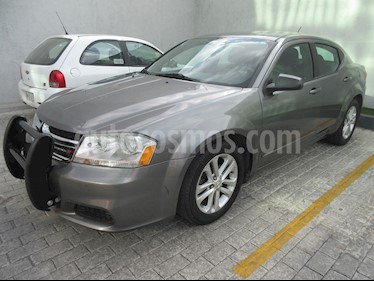 foto Dodge Avenger SE 2.4L usado (2013) color Plata precio $115,000