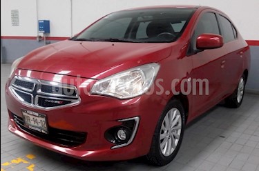 Foto venta Auto Seminuevo Dodge Avenger SE 2.4L (2015) color Rojo precio $139,000