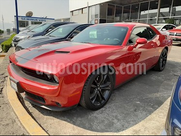 foto Dodge Challenger 3.6L Black Top usado (2017) color Rojo precio $495,000