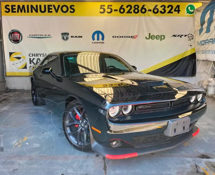 Foto Dodge Challenger GT usado (2021) color Negro precio $719,700