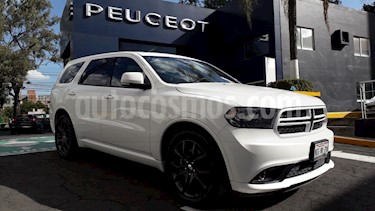 Foto venta Auto Seminuevo Dodge Durango 5.9L RT 4X4 (2016) color Blanco precio $559,900