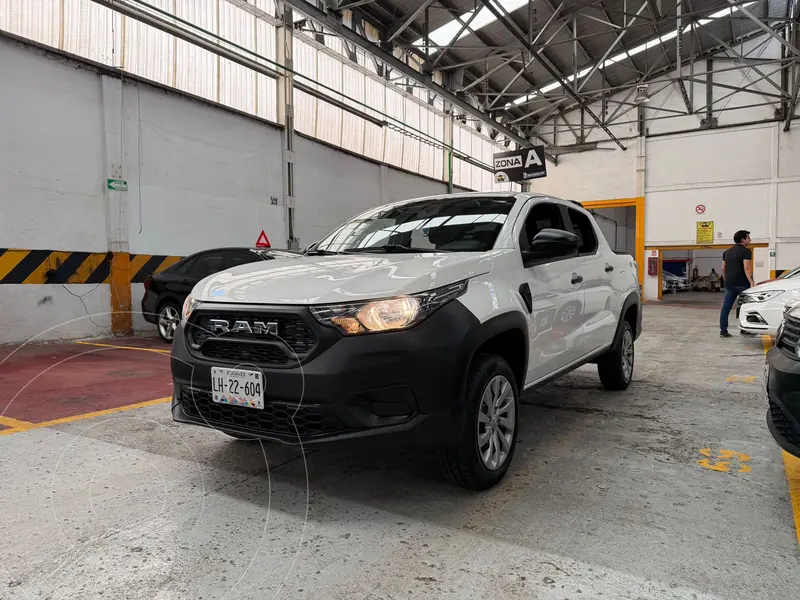 Foto Dodge Durango GT Plus usado (2025) color Blanco financiado en mensualidades(enganche $79,000 mensualidades desde $7,200)