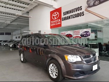 foto Dodge Grand Caravan 5p SXT V6/3.6 Aut usado (2018) color Gris precio $399,000