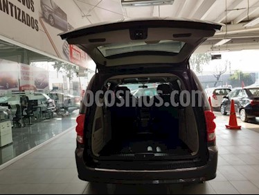 Foto venta Auto usado Dodge Grand Caravan 5p SXT V6/3.6 Aut (2018) color Gris precio $429,000