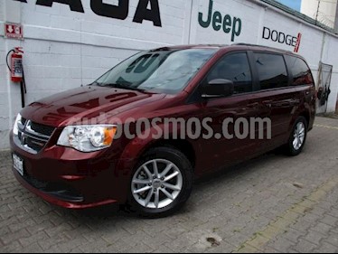 Dodge Grand Caravan 5P SXT V6/3.6 AUT usado (2017) color Rojo precio $365,000