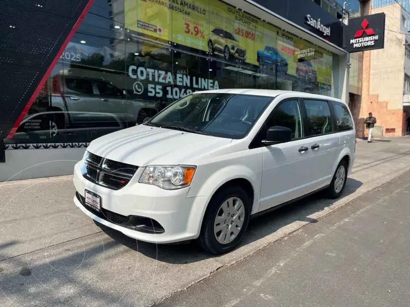 Foto Dodge Grand Caravan SE usado (2019) color Blanco precio $259,000
