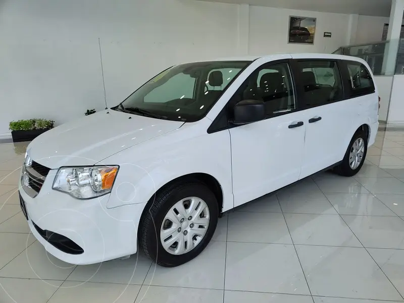 Foto Dodge Grand Caravan SE usado (2019) color Blanco precio $365,000