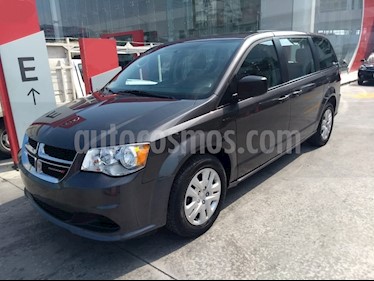 foto Dodge Grand Caravan SE usado (2018) color Gris precio $268,000