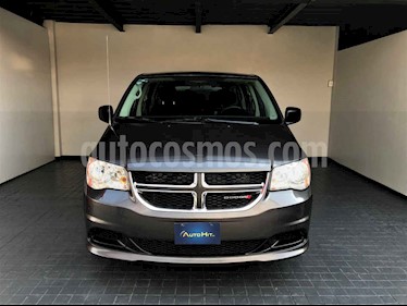 Dodge Grand Caravan 5p SE V6/3.6 Aut usado (2017) color Gris precio $217,800