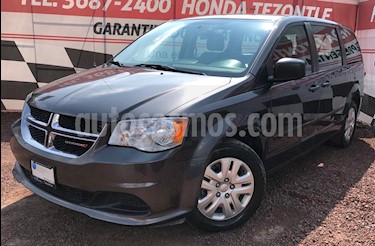 foto Dodge Grand Caravan SE usado (2017) color Gris precio $285,000