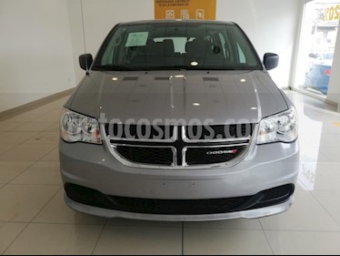 Dodge Grand Caravan SE usado (2018) color Gris precio $280,000